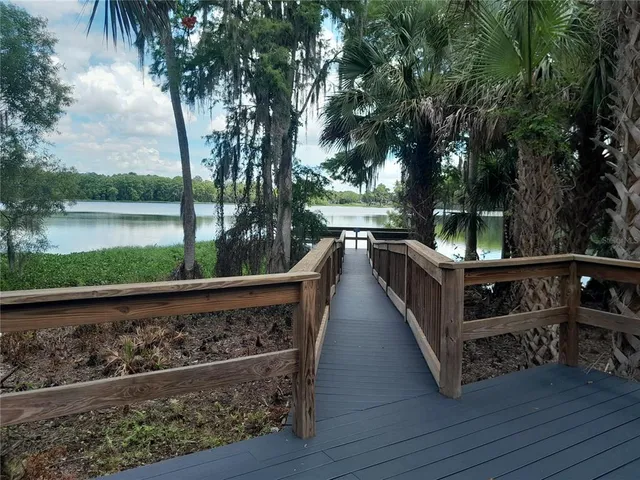 $189,000 | 25210 Northlake Drive, Unit 210, Sanford, FL 32773