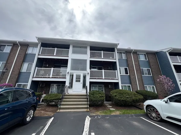$1,750 | 6 Woodcrest Court, Unit 6, Weymouth, MA 02190