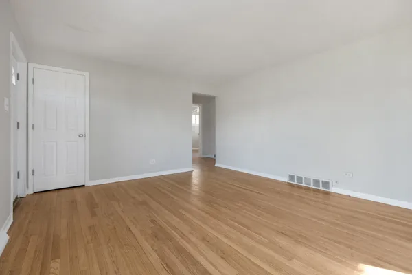 $163,000 | 1367 Buffalo Avenue, Calumet City, IL 60409