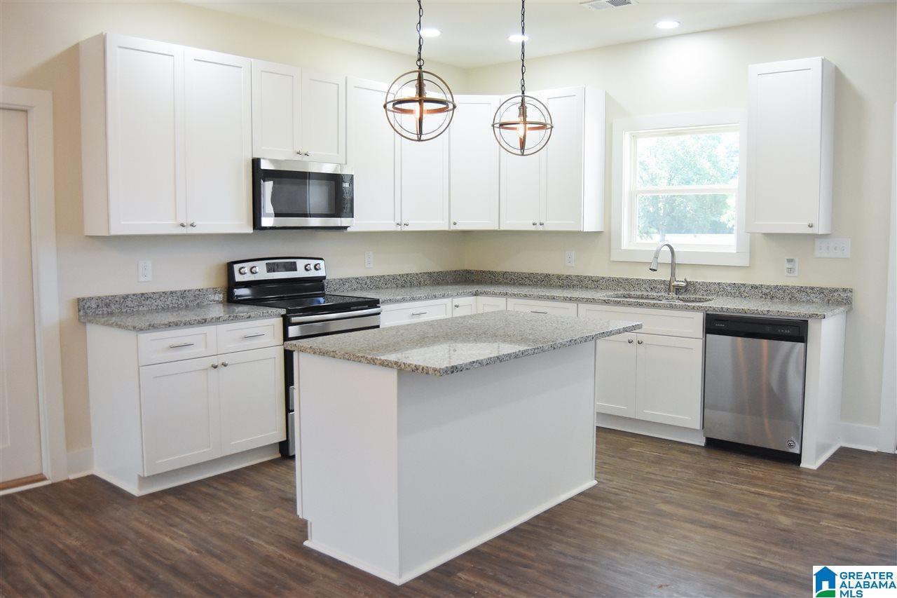 27 Henderson Road Lincoln, AL 35096 - Photo 17 of 48