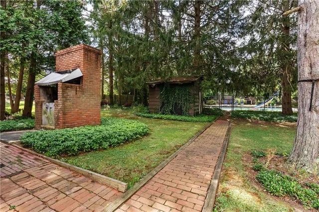 $689,000 | 102 Mehard Avenue, Unit B, Greenville, PA 16125