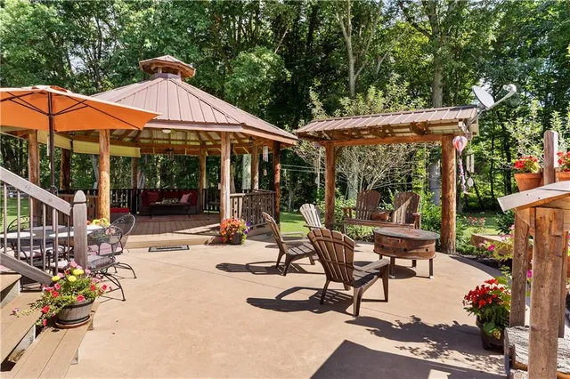 $689,000 | 102 Mehard Avenue, Unit B, Greenville, PA 16125