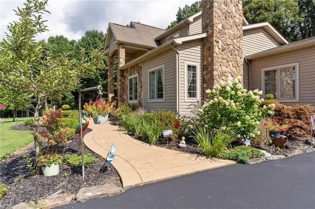 $689,000 | 102 Mehard Avenue, Unit B, Greenville, PA 16125