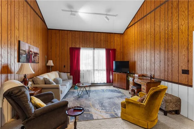 $689,000 | 102 Mehard Avenue, Unit B, Greenville, PA 16125