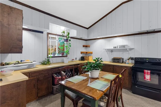 $689,000 | 102 Mehard Avenue, Unit B, Greenville, PA 16125