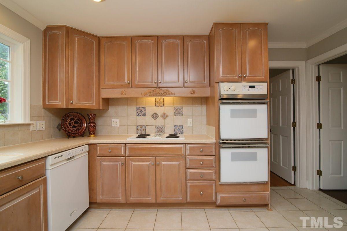 7204 Catamount Court North Raleigh, NC 27615 - Photo 14 of 25 Gallery Image 14