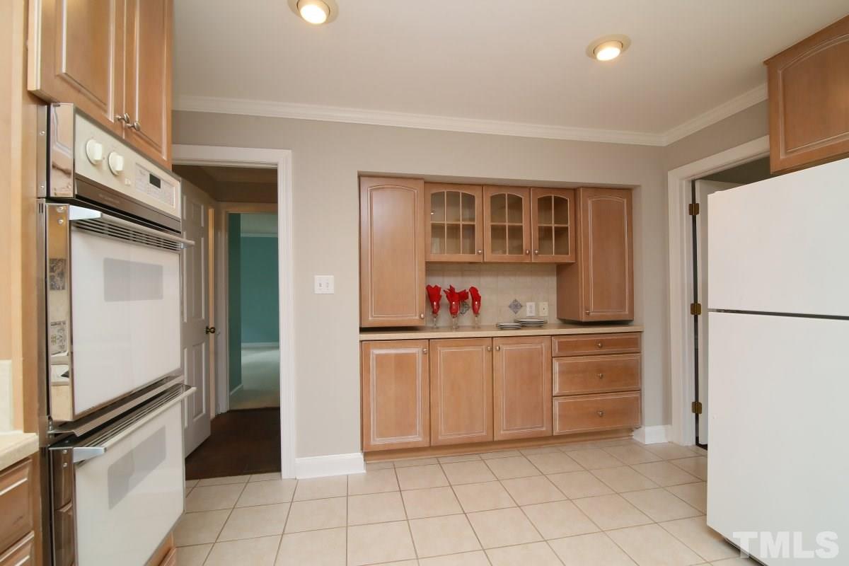 7204 Catamount Court North Raleigh, NC 27615 - Photo 15 of 25 Gallery Image 15
