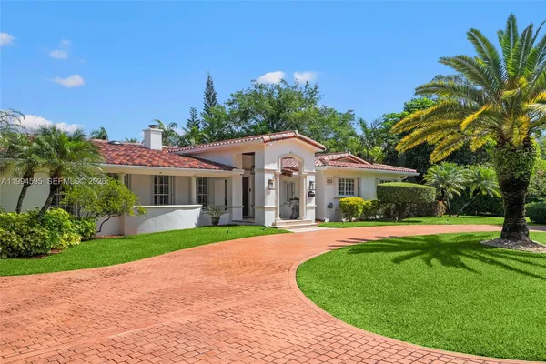 $3,250,000 | 6801 Southwest 126th Terrace, Pinecrest, FL 33156