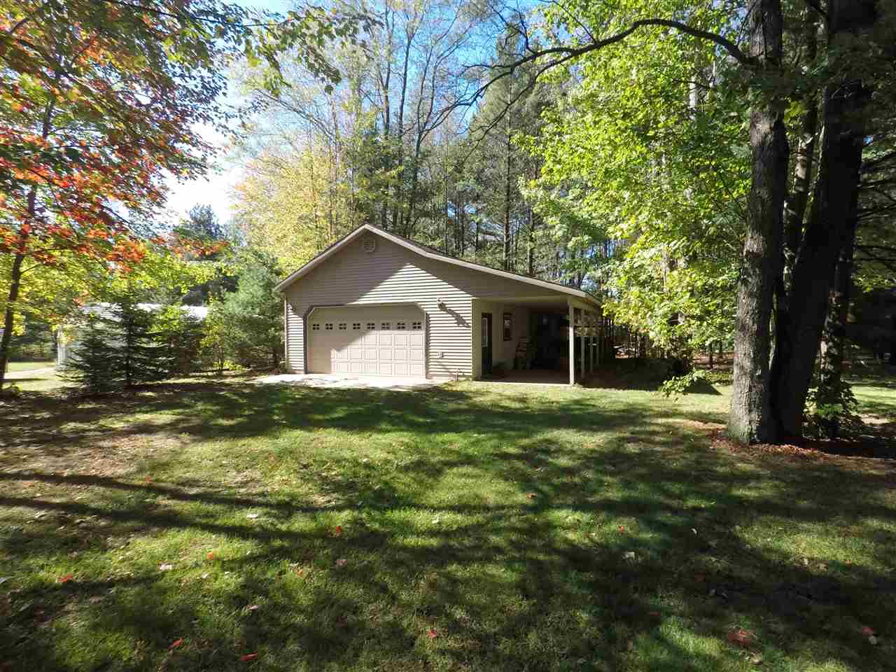 7954 Quarter Road Cadillac, MI 49601 - Photo 11 of 39 1839422-10.JPG