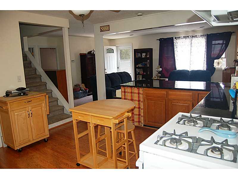 3883 Mendon Road Cumberland, RI 02864 - Photo 7 of 13 Kitchen.