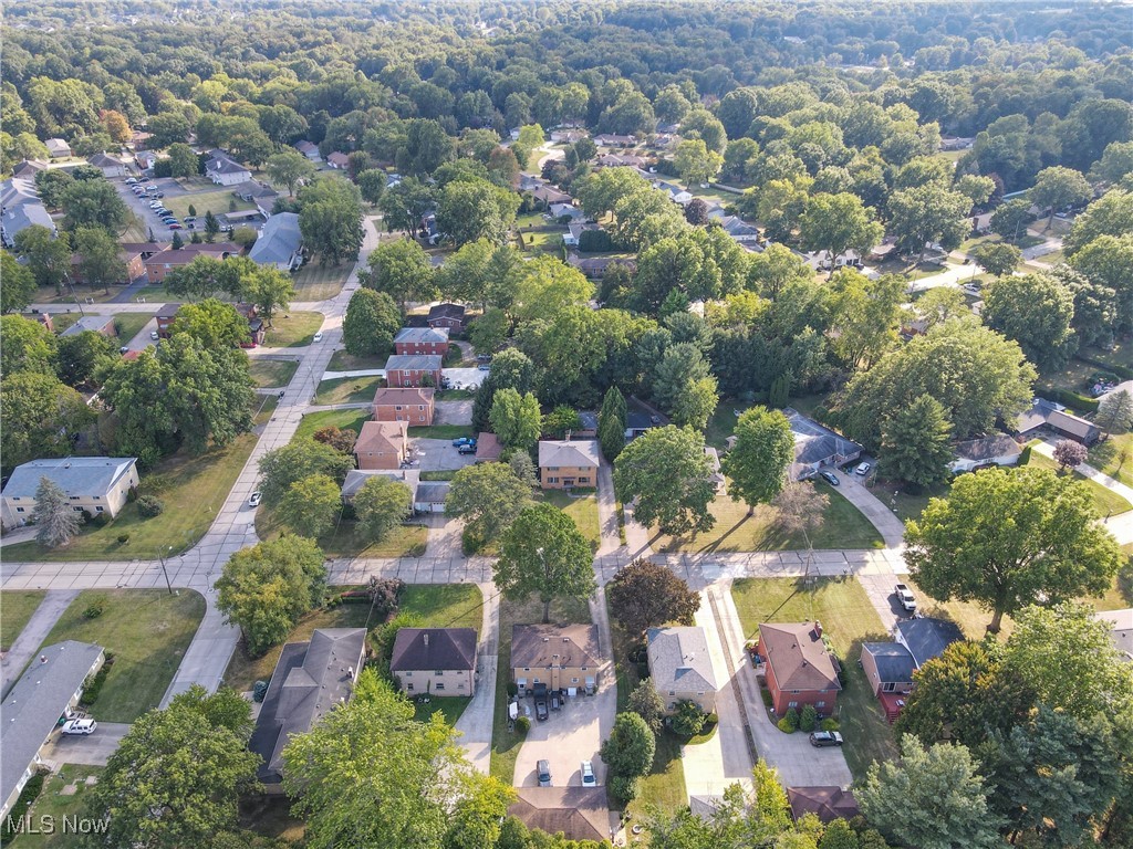 122-124 Kenridge Road Akron, OH 44333 - Photo 5 of 5 Aerial view of property's location with nearby suburban area