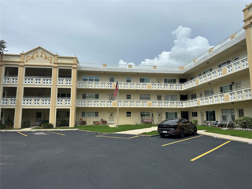 2285 Israeli Drive, Unit 29 Clearwater, FL 33763 - Photo 2 of 20