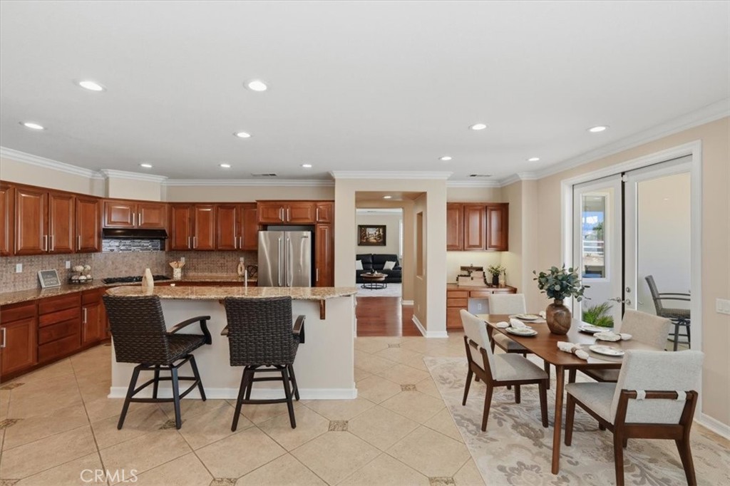 16795 Eagle Peak Road Riverside, CA 92504 - Photo 23 of 74 Kitchen