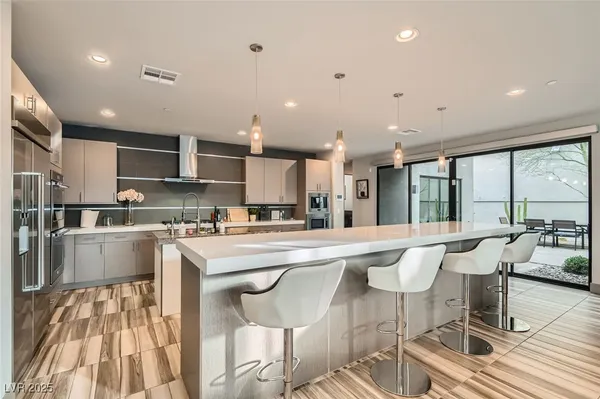 $13,000 | 861 Vegas View Drive, Henderson, NV 89052