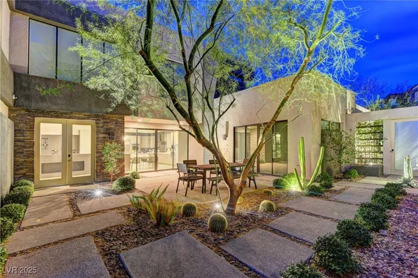 $13,000 | 861 Vegas View Drive, Henderson, NV 89052