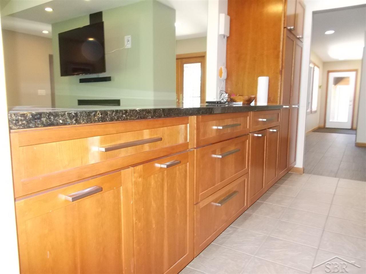 4675 Curve Road Freeland, MI 48623 - Photo 8 of 19 31350697-7.JPG