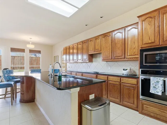 $650,000 | 433 Shady Oaks Drive, Murphy, TX 75094