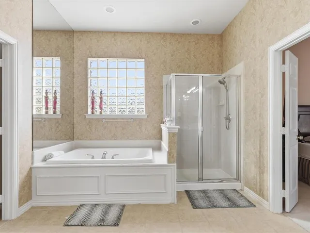 $650,000 | 433 Shady Oaks Drive, Murphy, TX 75094