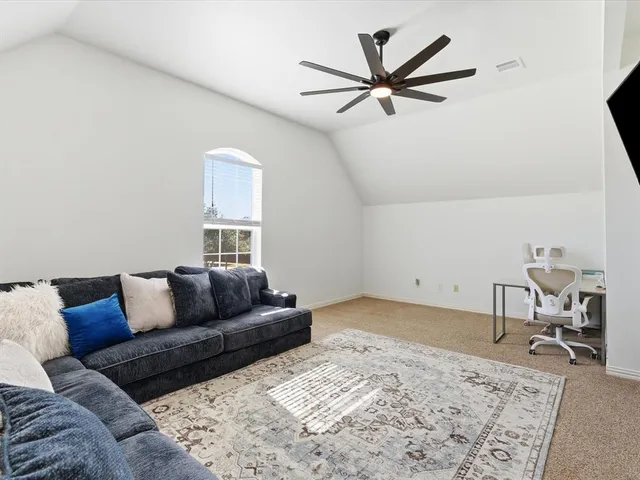 $650,000 | 433 Shady Oaks Drive, Murphy, TX 75094