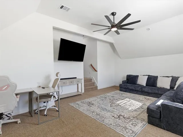 $650,000 | 433 Shady Oaks Drive, Murphy, TX 75094