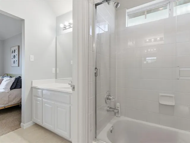 $650,000 | 433 Shady Oaks Drive, Murphy, TX 75094