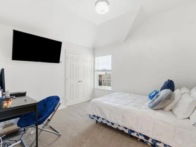 $650,000 | 433 Shady Oaks Drive, Murphy, TX 75094