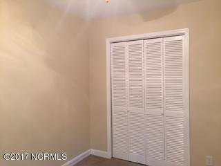 1851 Quail Ridge Road, Unit H Greenville, NC 27858 - Photo 16 of 19 IMG_1801