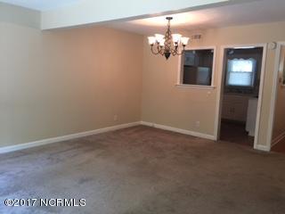 1851 Quail Ridge Road, Unit H Greenville, NC 27858 - Photo 3 of 19 IMG_1754