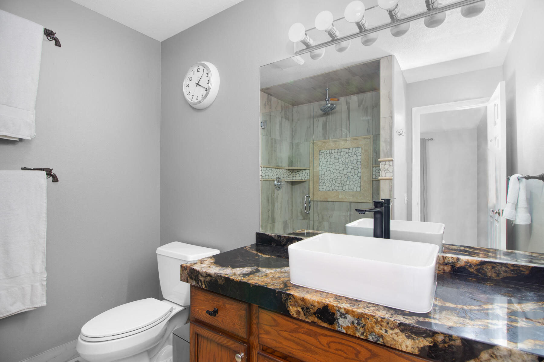 2670 Woodside Boulevard Hailey, ID 83333 - Photo 6 of 17 _MG_5281_82_84_86_89_91