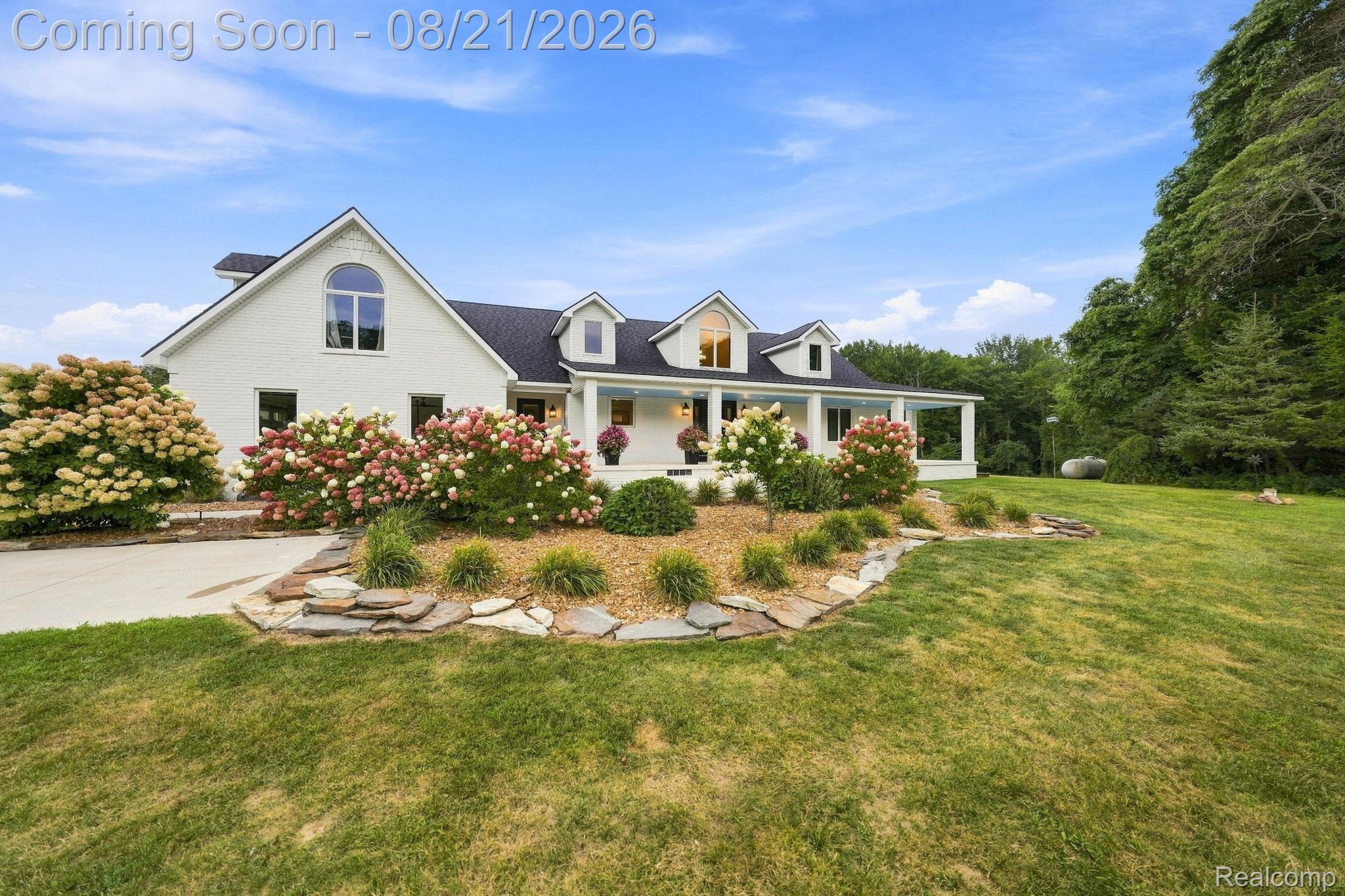 4759 Lasher Road Dryden, MI 48428 - Photo 2 of 66 11-web-or-mls-004_DSC06315.jpg