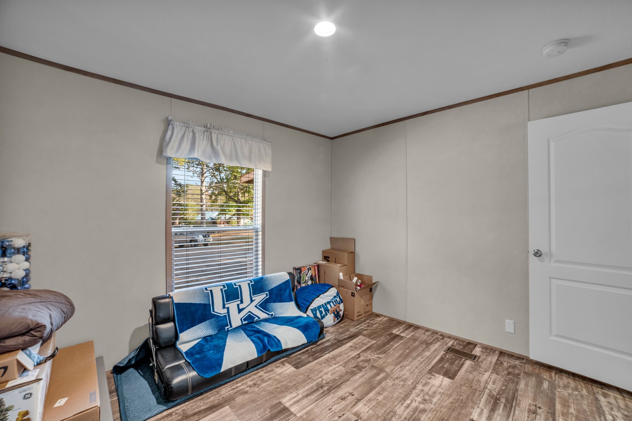 4634 Weems Road Nunnelly, TN 37137 - Photo 20 of 34 Gallery Image 20