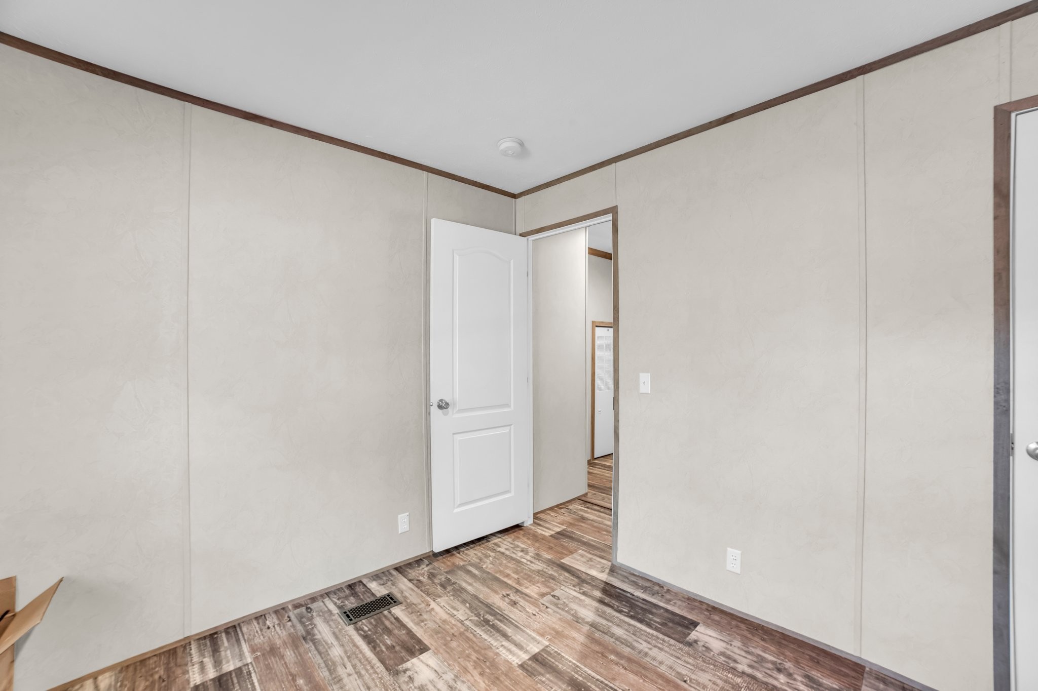 4634 Weems Road Nunnelly, TN 37137 - Photo 21 of 34 Gallery Image 21