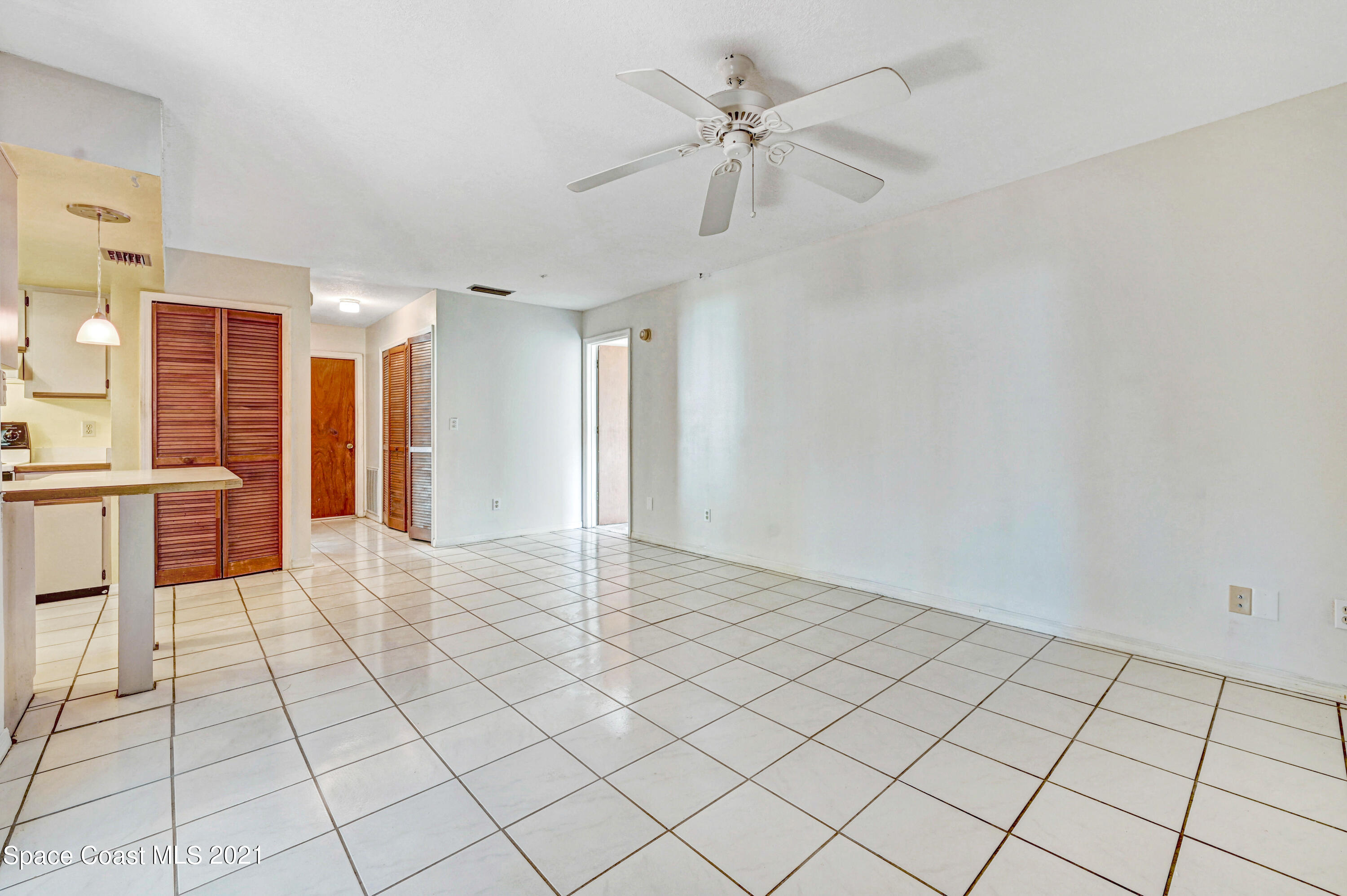 408 Stendal Road Northwest Palm Bay, FL 32907 - Photo 15 of 35 DSC_9395