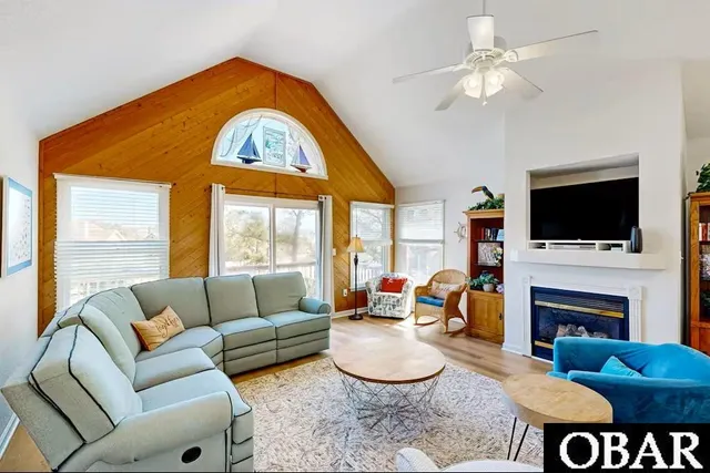 $694,000 | 4124 West Brant Court, Nags Head, NC 27959