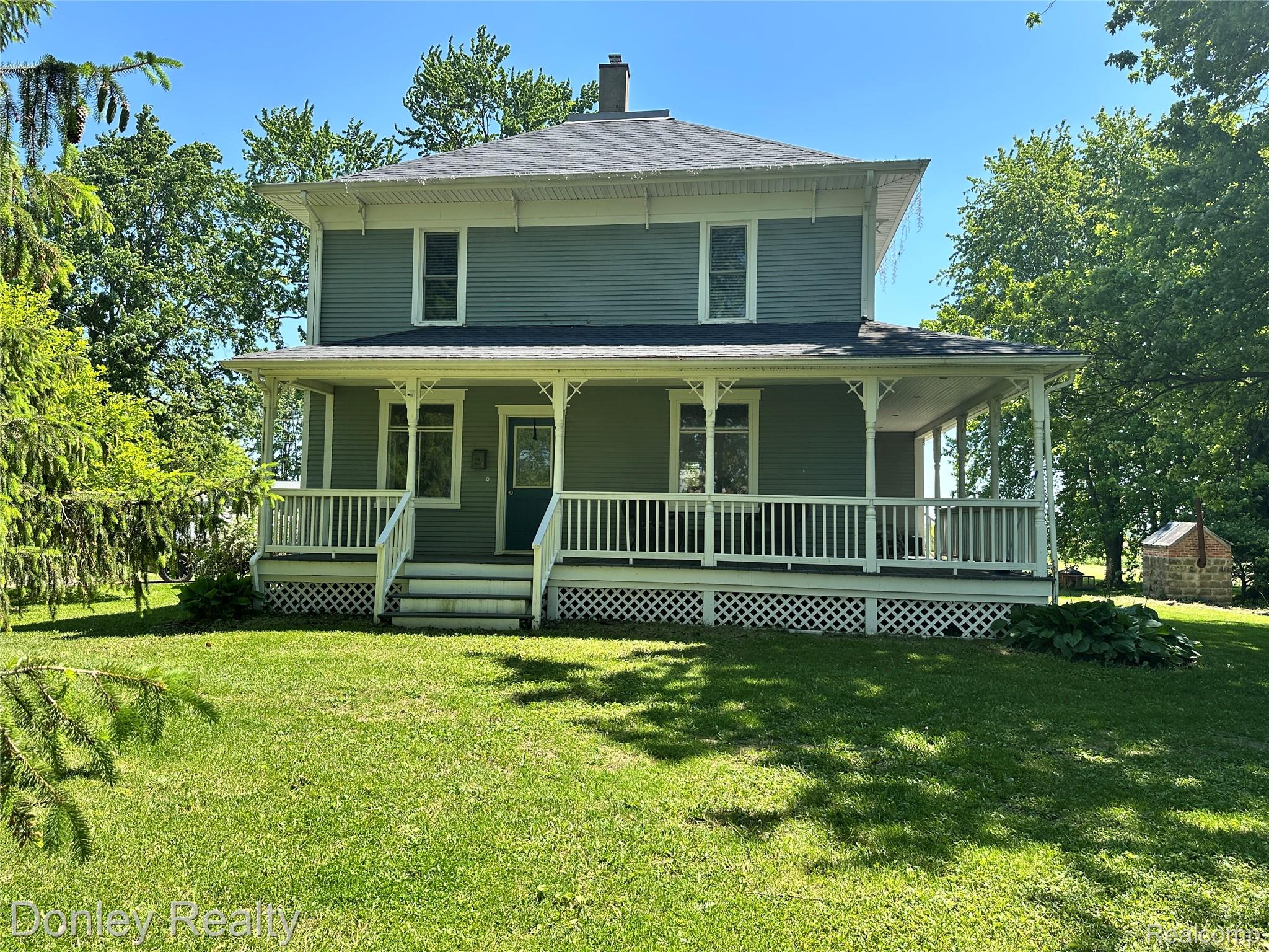 1810 Wheeler Road Snover, MI 48472 - Photo 2 of 42 IMG_0064.JPG