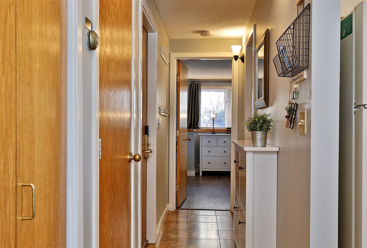 782 East Mountain Road, Unit C1 Killington, VT 05751 - Photo 13 of 32 Gallery Image 13
