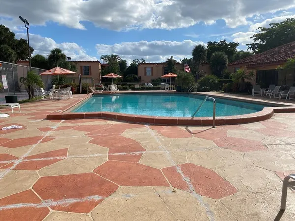 $235,000 | 7200 Fairway Drive, Unit H 12, Miami Lakes, FL 33014