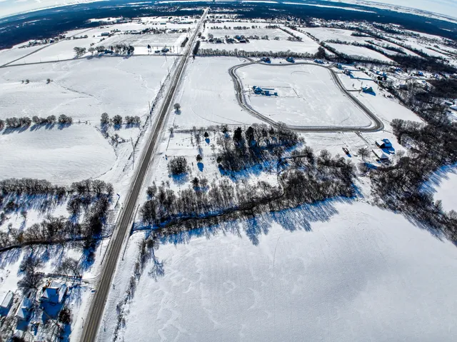 a picture of a table and chairs in the patio