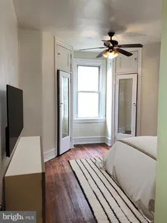 a view of a livingroom with a fireplace