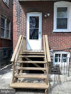 $180,000 | 1512 West Ruscomb Street, Philadelphia, PA 19141