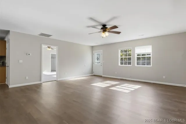 $289,000 | 208 Bunker Road, Eldon, MO 65026