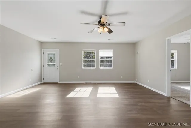 $289,000 | 208 Bunker Road, Eldon, MO 65026