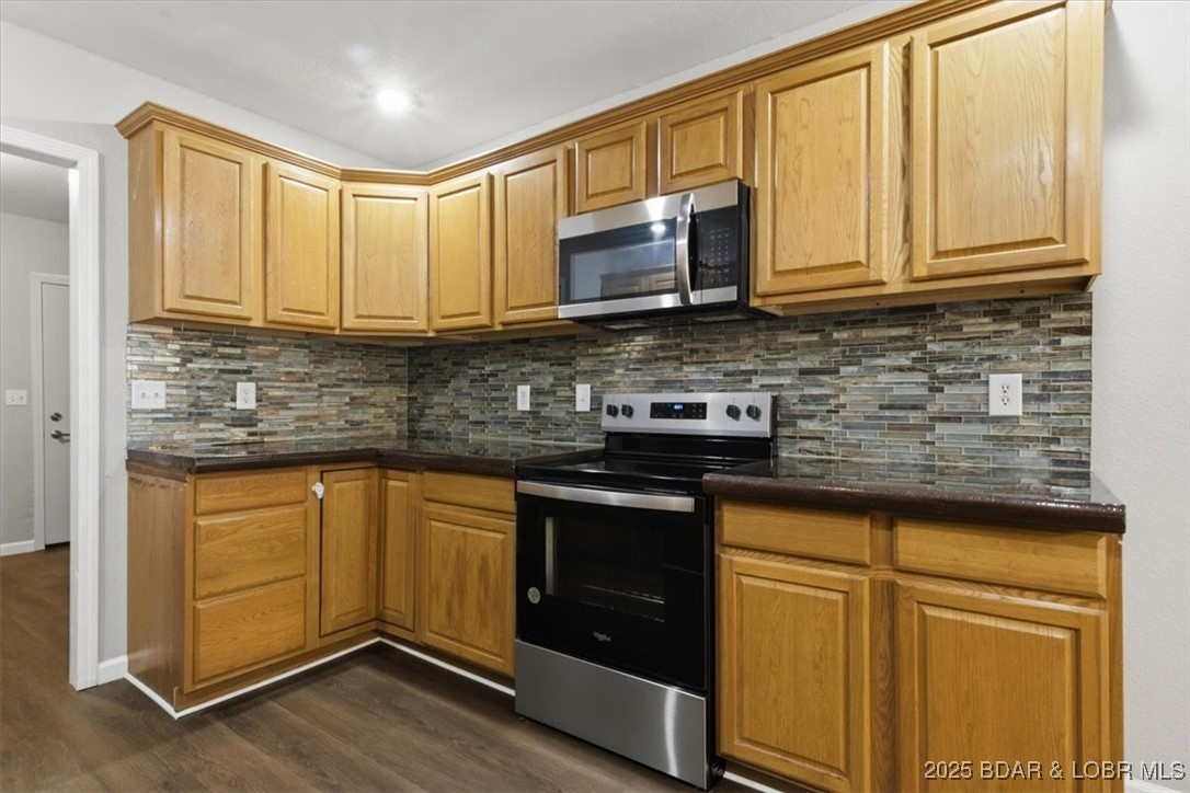 208 Bunker Road Eldon, MO 65026 - Photo 25 of 58