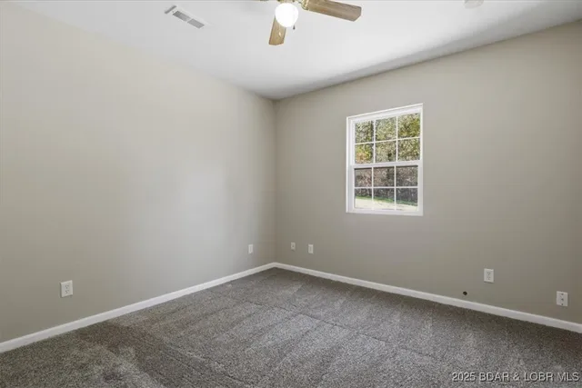 $289,000 | 208 Bunker Road, Eldon, MO 65026