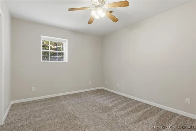 $289,000 | 208 Bunker Road, Eldon, MO 65026