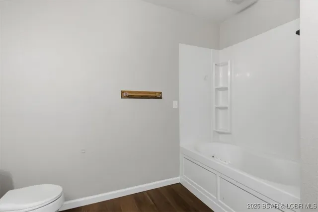 $289,000 | 208 Bunker Road, Eldon, MO 65026