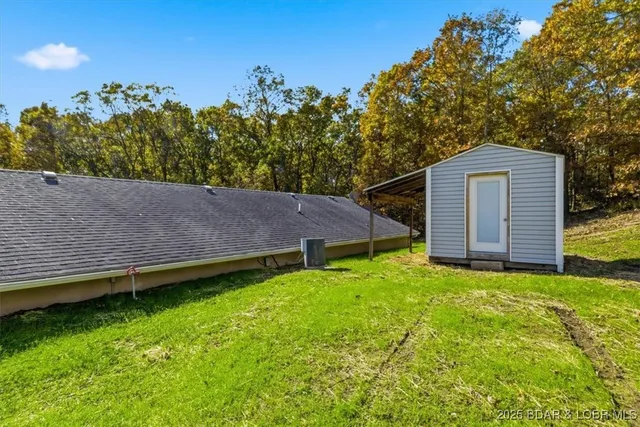 $289,000 | 208 Bunker Road, Eldon, MO 65026