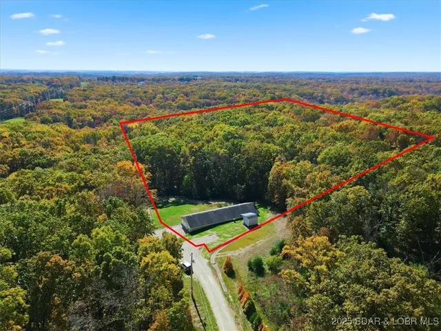 $289,000 | 208 Bunker Road, Eldon, MO 65026