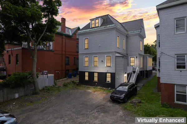 $537,000 | 773 Congress Street, Unit 3, Portland, ME 04102