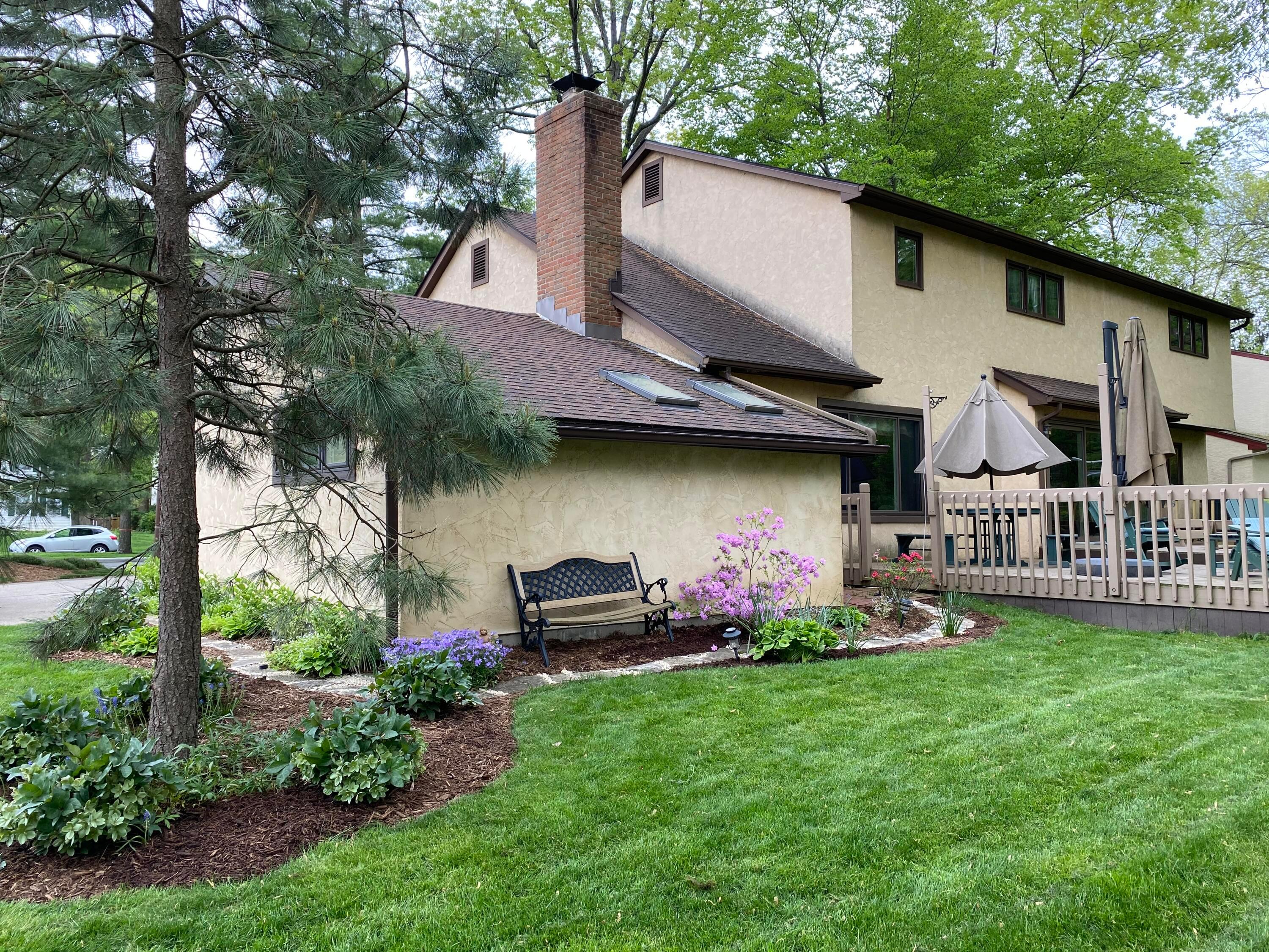 467 South Spring Road Westerville, OH 43081 - Photo 55 of 56 garden2